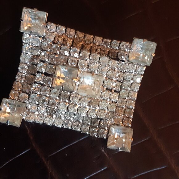 Continental Clear Rhinestone Rectangular Sliver Tone Brooch - Picture 7 of 8